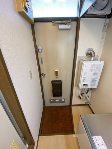 フラット永福の玄関