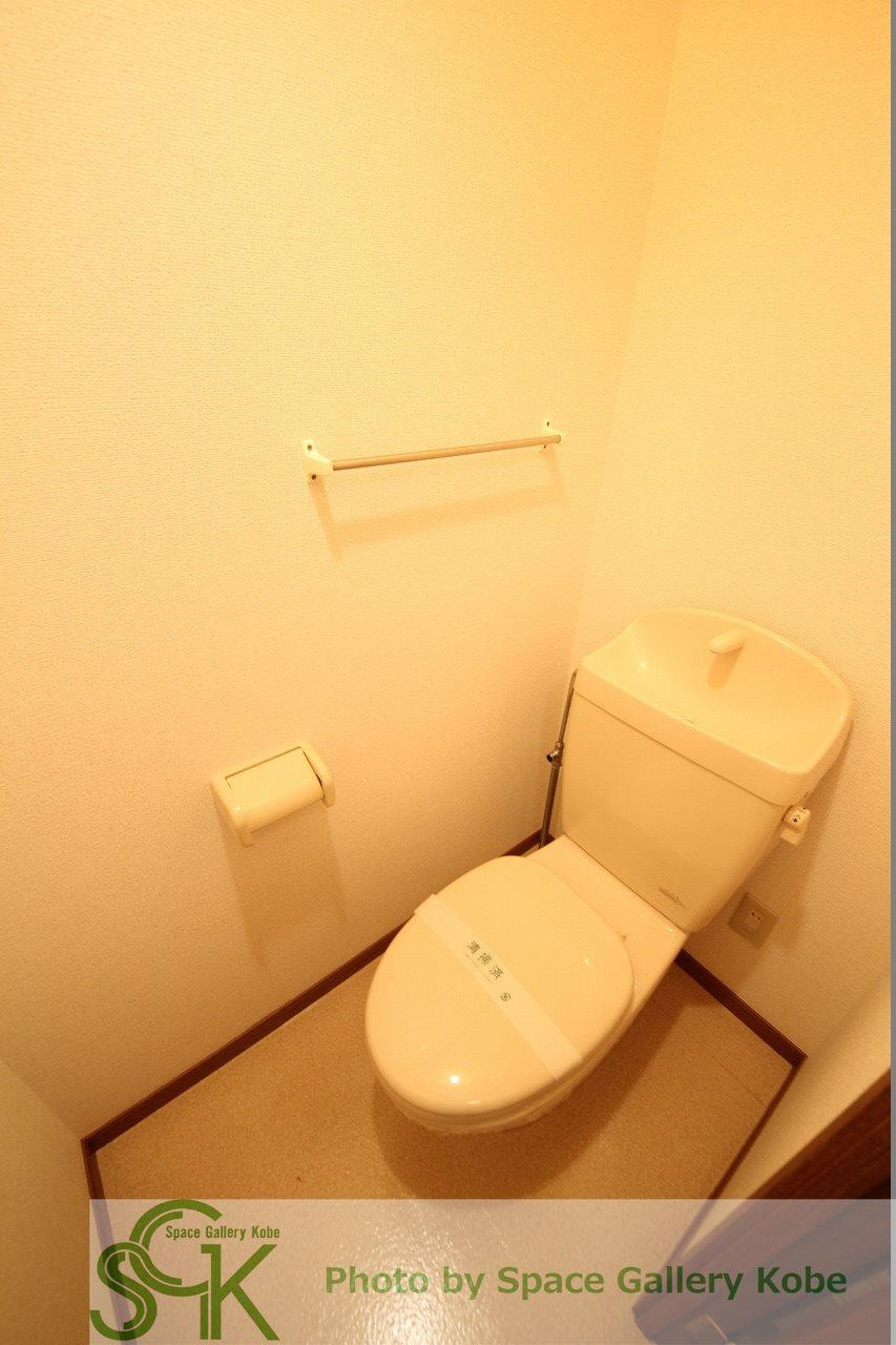 ファウンテンヒルⅠのトイレ|※お部屋により仕様が異なる場合があります。
