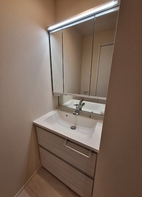 クレールロジュマンの洗面所|★独立洗面台★