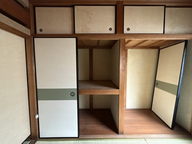 庄田戸建の収納