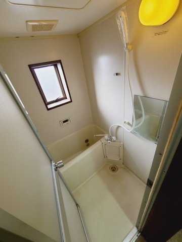 STハイツ芦原の浴室