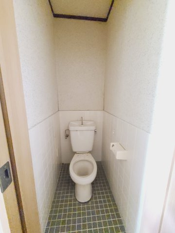 STハイツ芦原のトイレ
