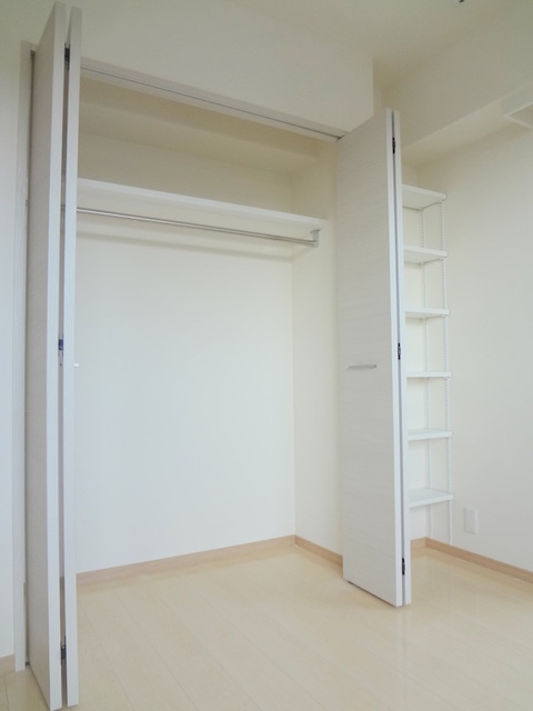 朝日マンションの収納