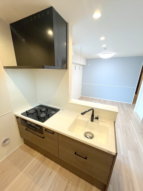 ステラート阿佐ヶ谷のキッチン|★ガスコンロ３口グリル付きシステムキッチン★