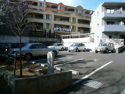 敷地内駐車場（要空き確認）