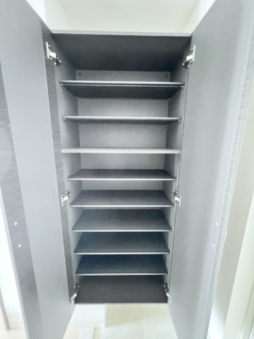 サン ラ ルーチェ博多南の収納