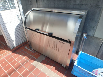 【その他共用部分】 | ホワイトコート北口 | ゴミステーションです