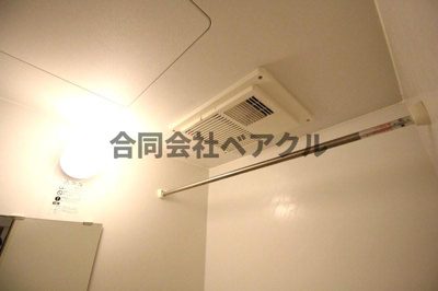 【浴室】 | レオパレスサイガワ