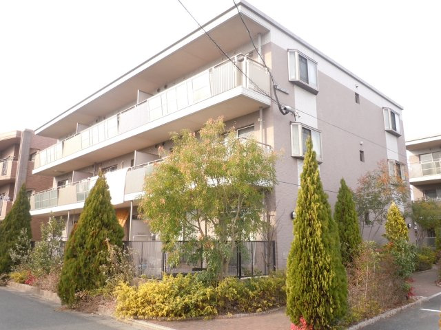 コイヌールアベリアの外観