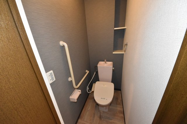 レヴェあけぼの荘のトイレ|トイレです