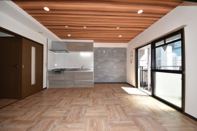 レヴェあけぼの荘の居間・リビング|こちらの居間で趣味の時間をお楽しみください