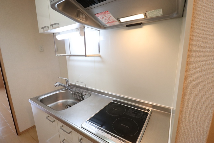 熊本市南区御幸笛田２丁目のアパートのキッチン