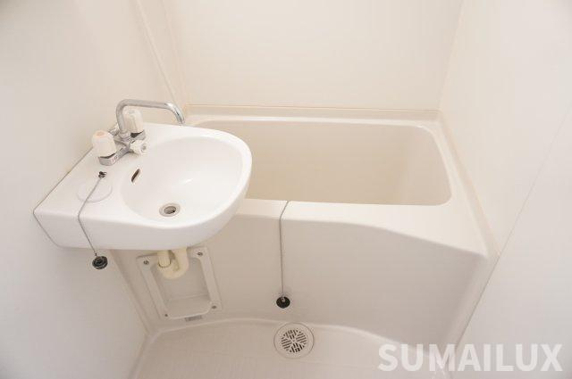 熊本市中央区渡鹿５丁目の賃貸マンションの浴室