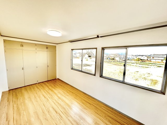 【中古戸建】前橋市北代田町の洋室|■洋室