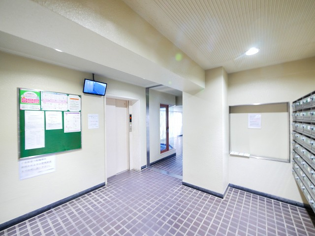 グレース大宮のロビー