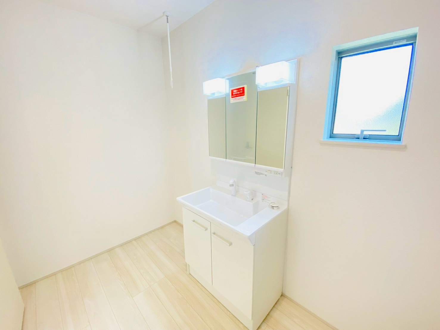 リナージュ／東区長嶺東第1期／２号棟の独立洗面台