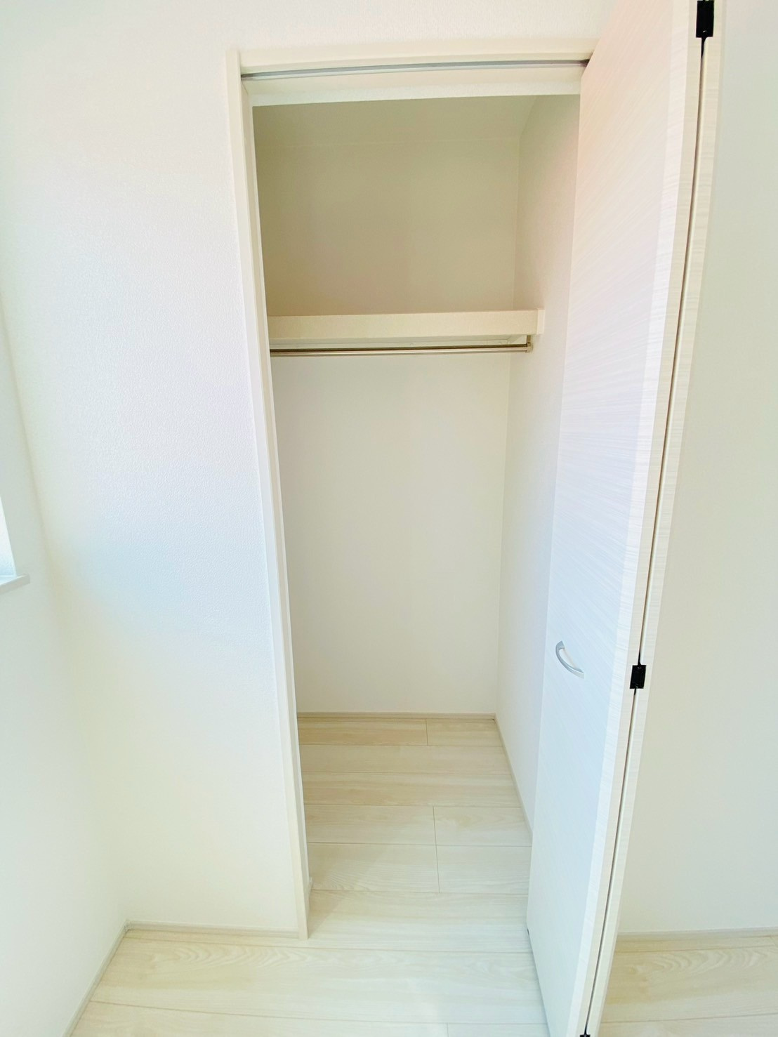 リナージュ／東区長嶺東第1期／２号棟の収納