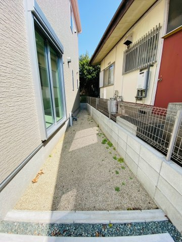 リナージュ／東区長嶺東第1期／２号棟の庭