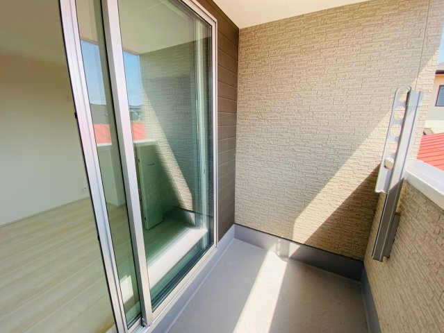 リナージュ／東区長嶺東第1期／２号棟のバルコニー