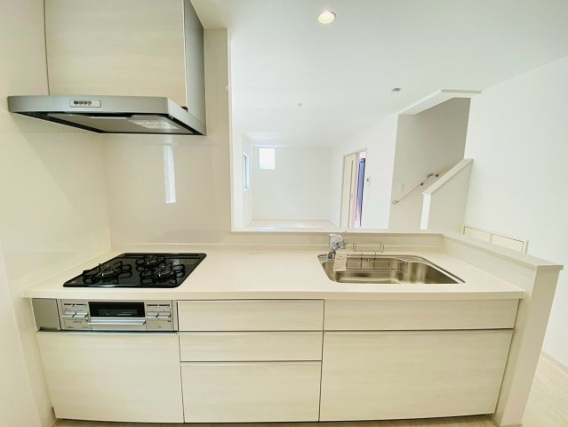 リナージュ／東区長嶺東第1期／２号棟のキッチン