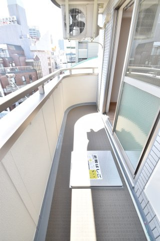 大阪市都島区都島本通３丁目の賃貸マンションのバルコニー