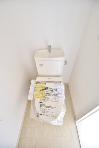 大阪市都島区都島本通３丁目の賃貸マンションのトイレ