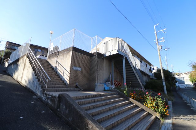 プレジール千里のエントランス