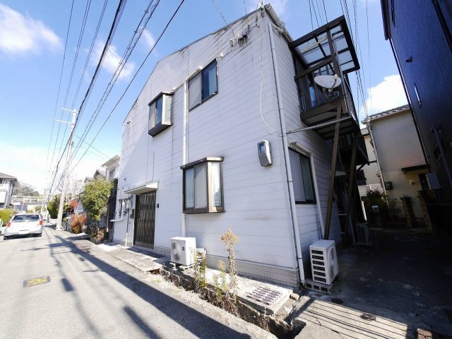 鈴蘭台北町2丁目テラスの外観