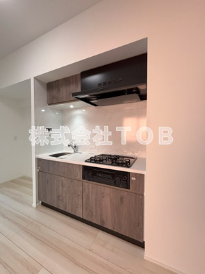 【キッチン】 | S-RESIDENCE高井戸EAST  | 3口ガスコンロ