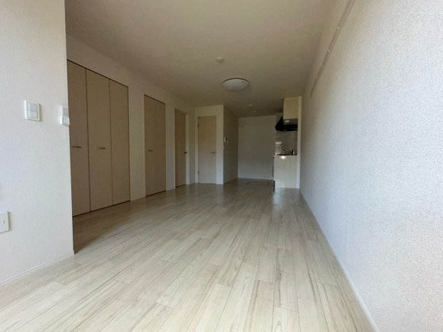カラタチの居間・リビング