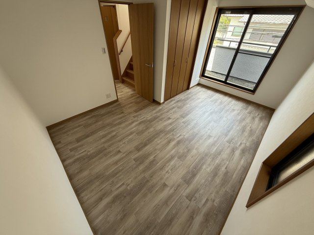 西宮市一ヶ谷町中古戸建（リノベーション）の寝室