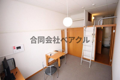 【居間・リビング】 | レオパレススワンコートⅡ