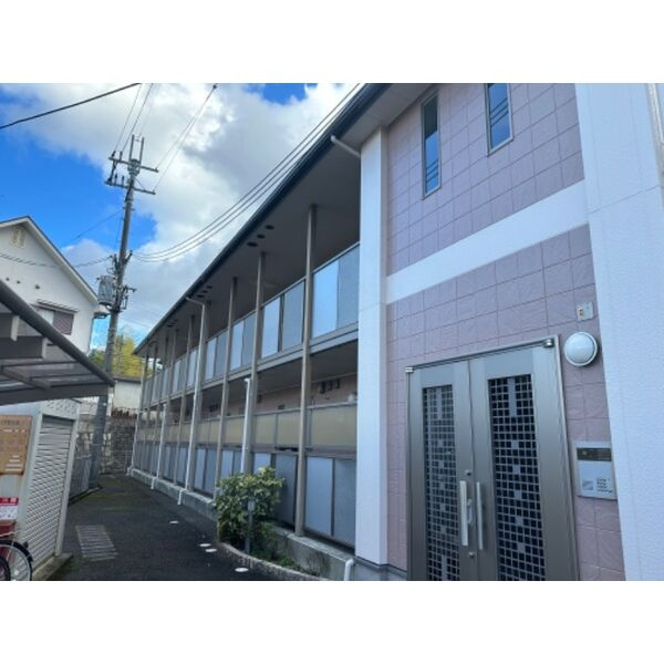 グレイス学園前の外観