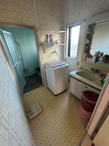 龍ケ崎市大徳町　中古戸建の洗面所