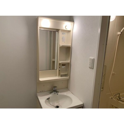 【独立洗面台】 | サムティ中之島WEST | 独立洗面台あり、毎朝おしゃれに忙しい女性の方におすすめです