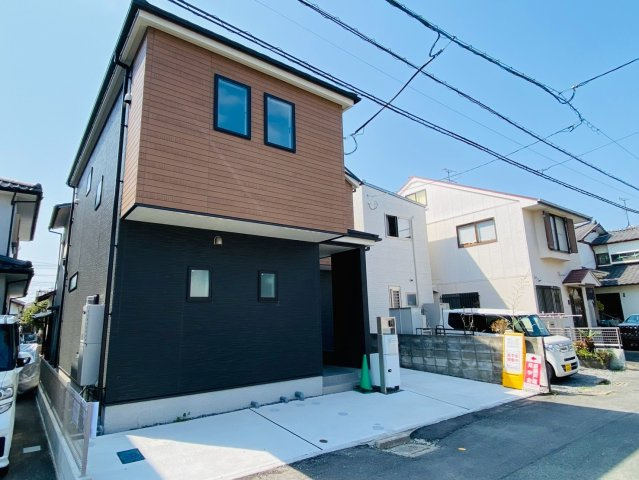 リナージュ／東区南町23-1期／１号棟の外観