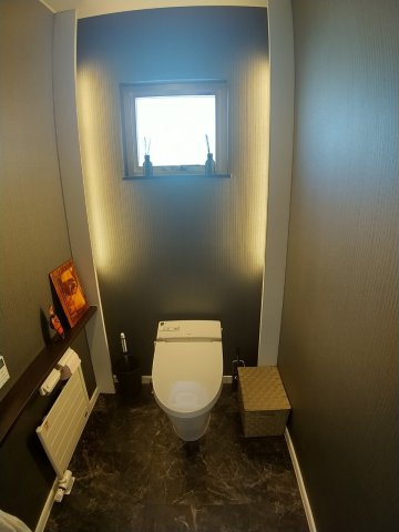 堀川町　中古住宅のトイレ