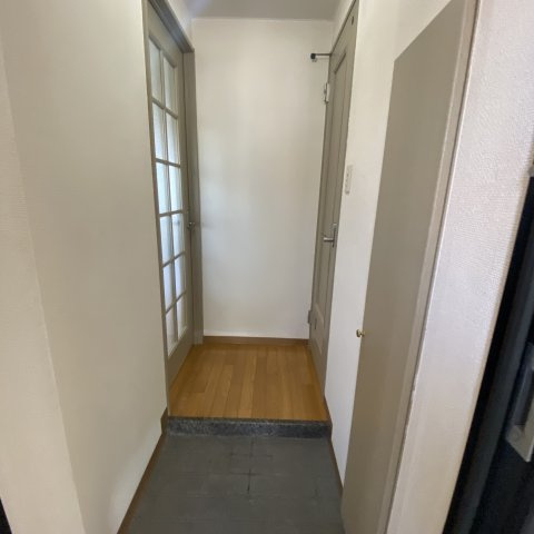 ハイツグリンサイドⅢの玄関