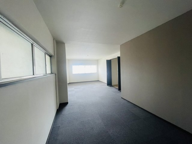 古橋ビルの居間・リビング