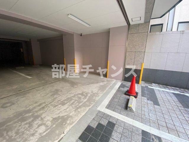 アイン橘の駐車場