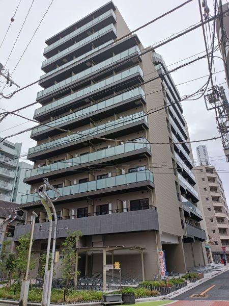 プレール・ドゥーク川口並木