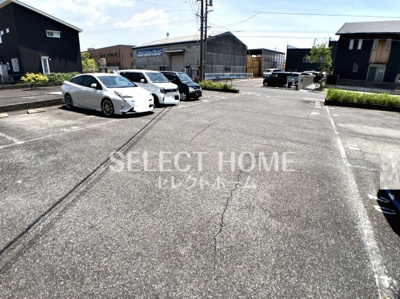 【駐車場】 | Ｐａｒｋ　ＨｅｉｍｕB | 駐車場完備です