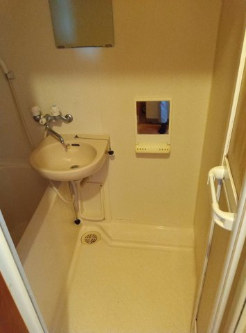 ハイツゴールドの浴室