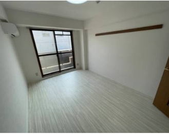 シャルム橋本Ⅲの居間・リビング