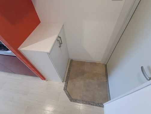 オーク上新庄の玄関