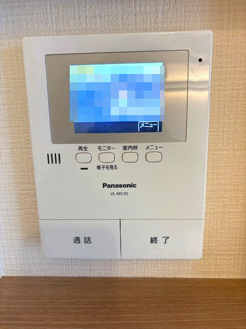 ◆令和３年９月リフォーム済みの美宅◆設備満載のロフト付き３ＬＤＫ住宅◆城陽市富野西垣内のセキュリティ|TVモニター付きインターフォン