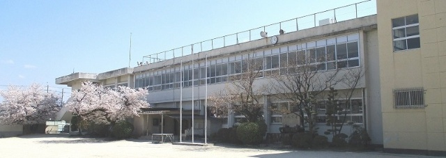 エイトキューブ　B棟の周辺|小学校「木津川市立相楽小学校まで1248m」