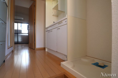 【内装】 | LIBERTY COURT | きれいな内装です