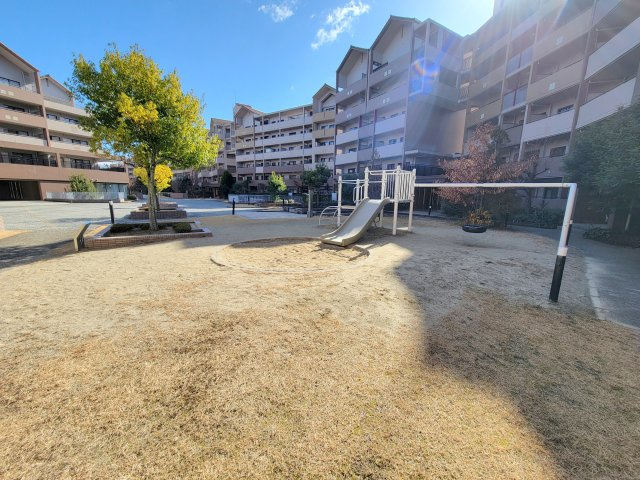 ローレルスクエア登美ヶ丘第Ⅰ期1番館のその他共用部分