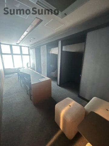 ザ・パークハビオ塚本のロビー|建物の内部です